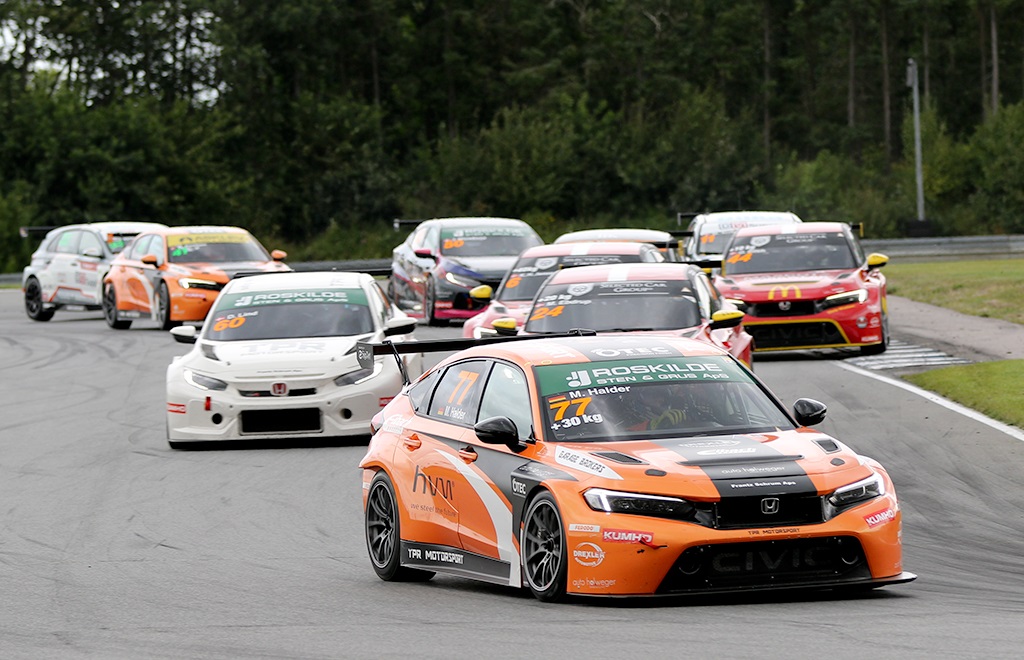 Mike Halder i Honda Civic FL5
(Foto: Motorsporten.dk)